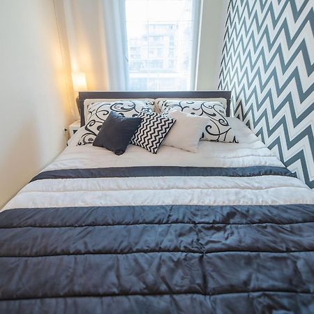 Color Apartments Apartament Black & White كولوبرزيغ المظهر الخارجي الصورة